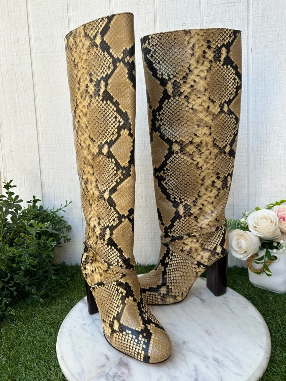 Tory Burch women Diamant Lux Snakeskin Knee High Boot NEW siz 5.5
In Sand Drift. - Picture 3 of 16